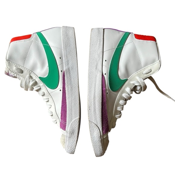 Nike Blazer Mid 77 Women's Multicolor High-Top Sneakers Size 8 - Picture 2 of 10